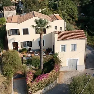 Bouganville Bed & Breakfast Cefalu